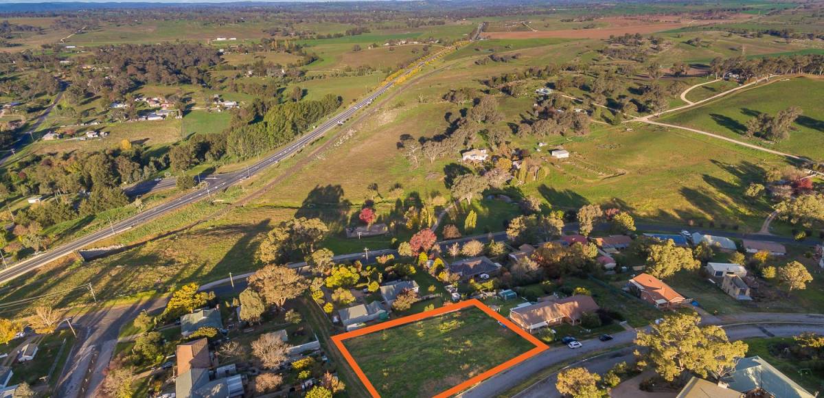 2 McArdle Street, Molong, NSW 2866 AUS