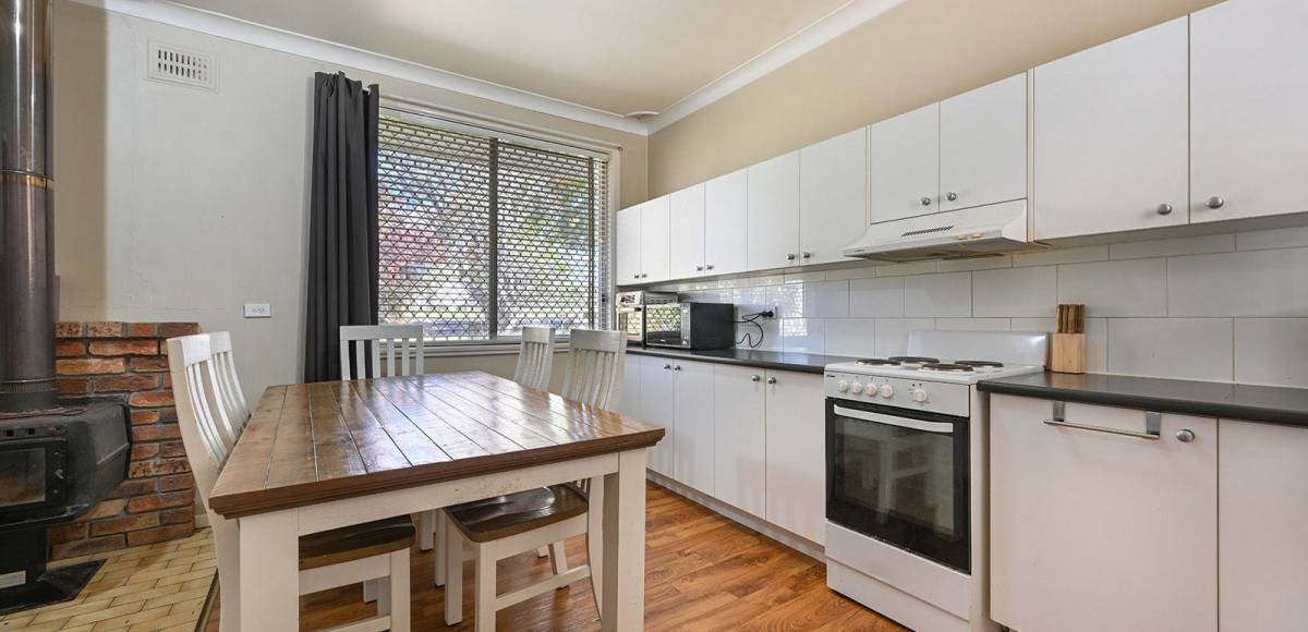 71 Matthews Avenue, Orange, NSW 2800 AUS