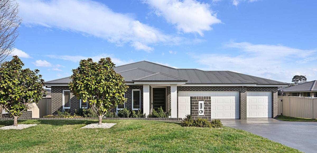 15 Pippin Way, Orange, NSW 2800 AUS