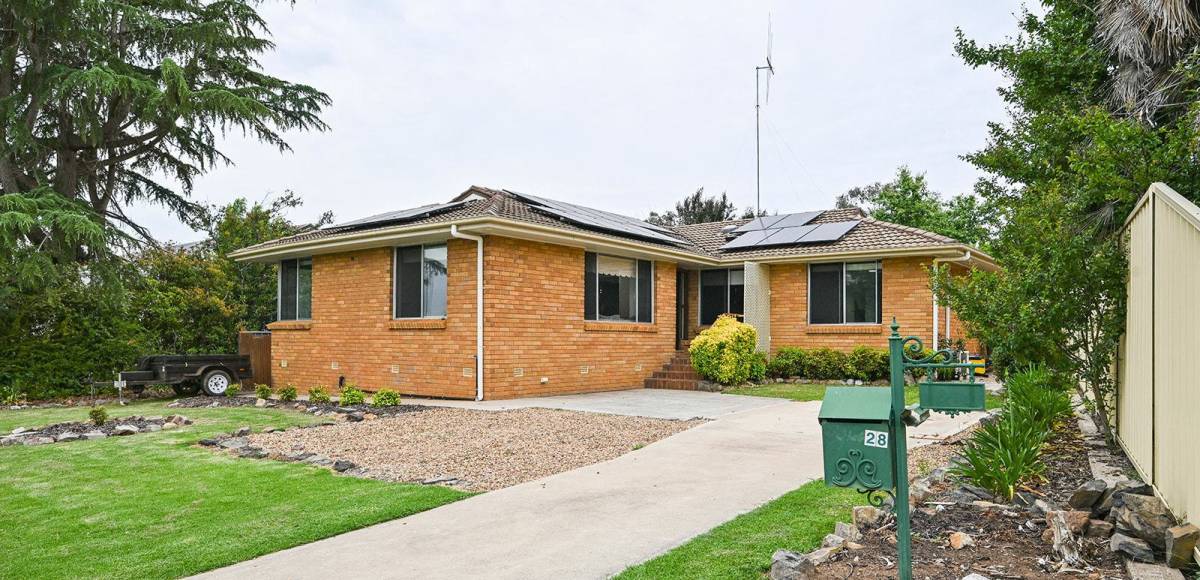 28 Wellington Street, Molong, NSW 2866 AUS