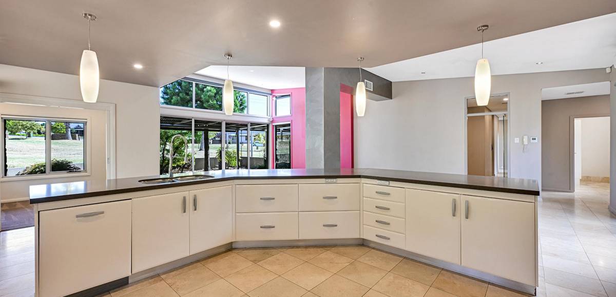 407 The Escort Way, Orange, NSW 2800 AUS
