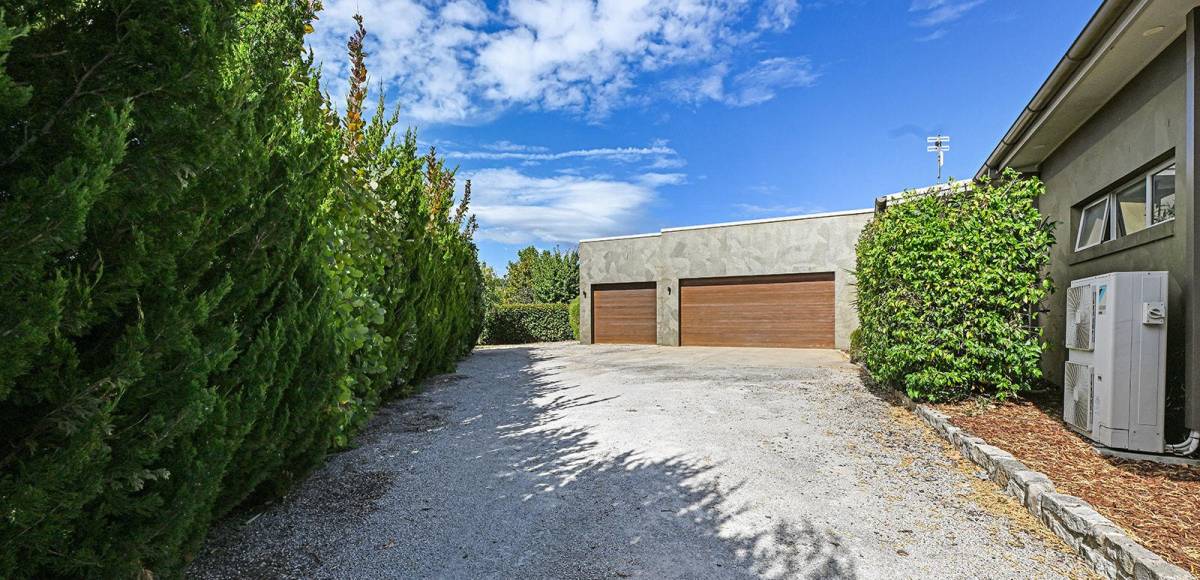 407 The Escort Way, Orange, NSW 2800 AUS