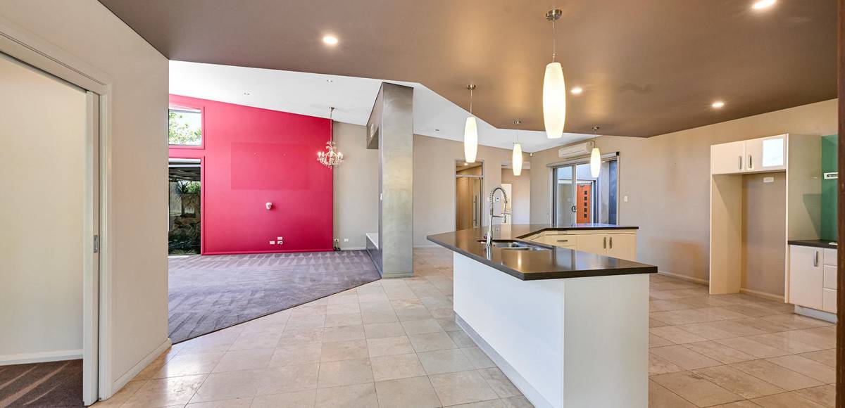 407 The Escort Way, Orange, NSW 2800 AUS