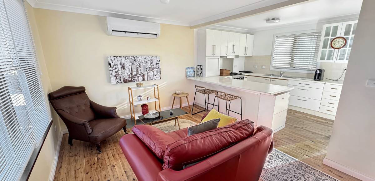 147 Lone Pine  Avenue, Orange, NSW 2800 AUS